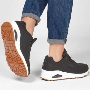 Skechers - Uno Stand on Air